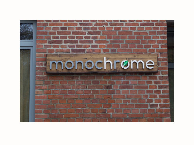 monochrome home - Schild